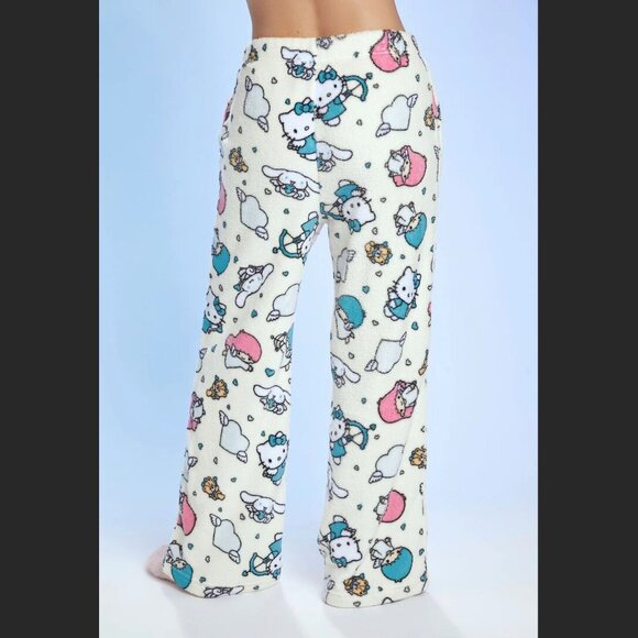 Forever 21 Sanrio Hello Kitty & Friends Cinnamoroll Fleece Pajama Pants Large - Picture 4 of 8
